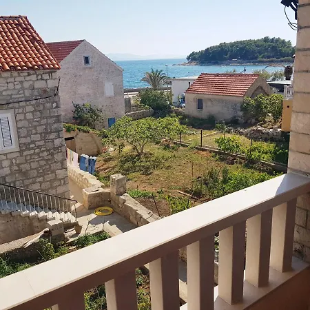 Apartment Mladen Sućuraj