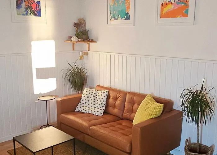 Mladen Apartman Sucuraj